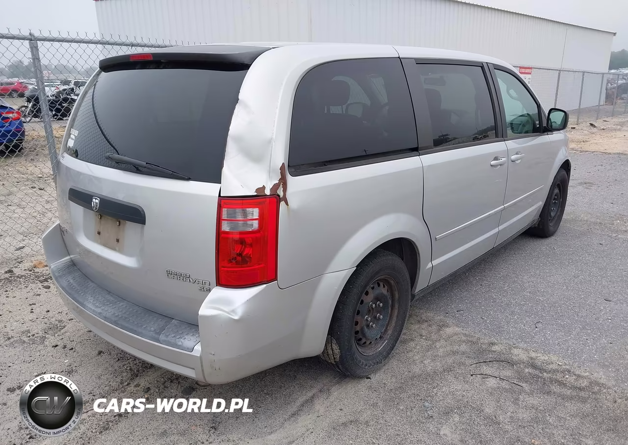 2010 Dodge Grand Caravan Se VIN:2D4RN4DE3AR111335 - 4