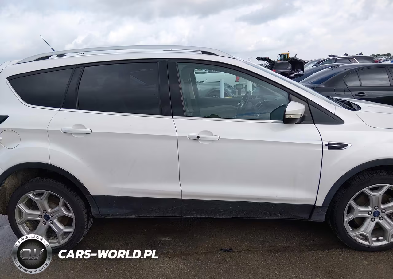 2018 Ford Escape Titanium VIN:1FMCU9J99JUC32900 - 13