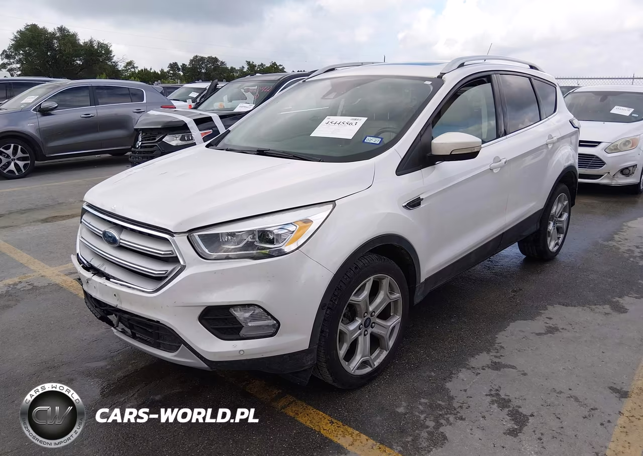 2018 Ford Escape Titanium VIN:1FMCU9J99JUC32900 - 2