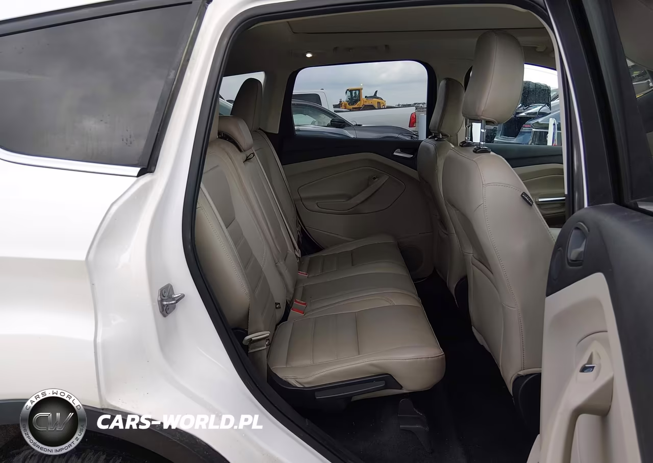 2018 Ford Escape Titanium VIN:1FMCU9J99JUC32900 - 8