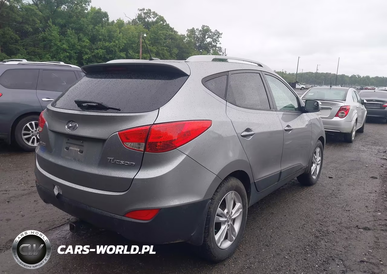 2013 Hyundai Tucson Gls VIN:KM8JU3AC2DU760184 - 4