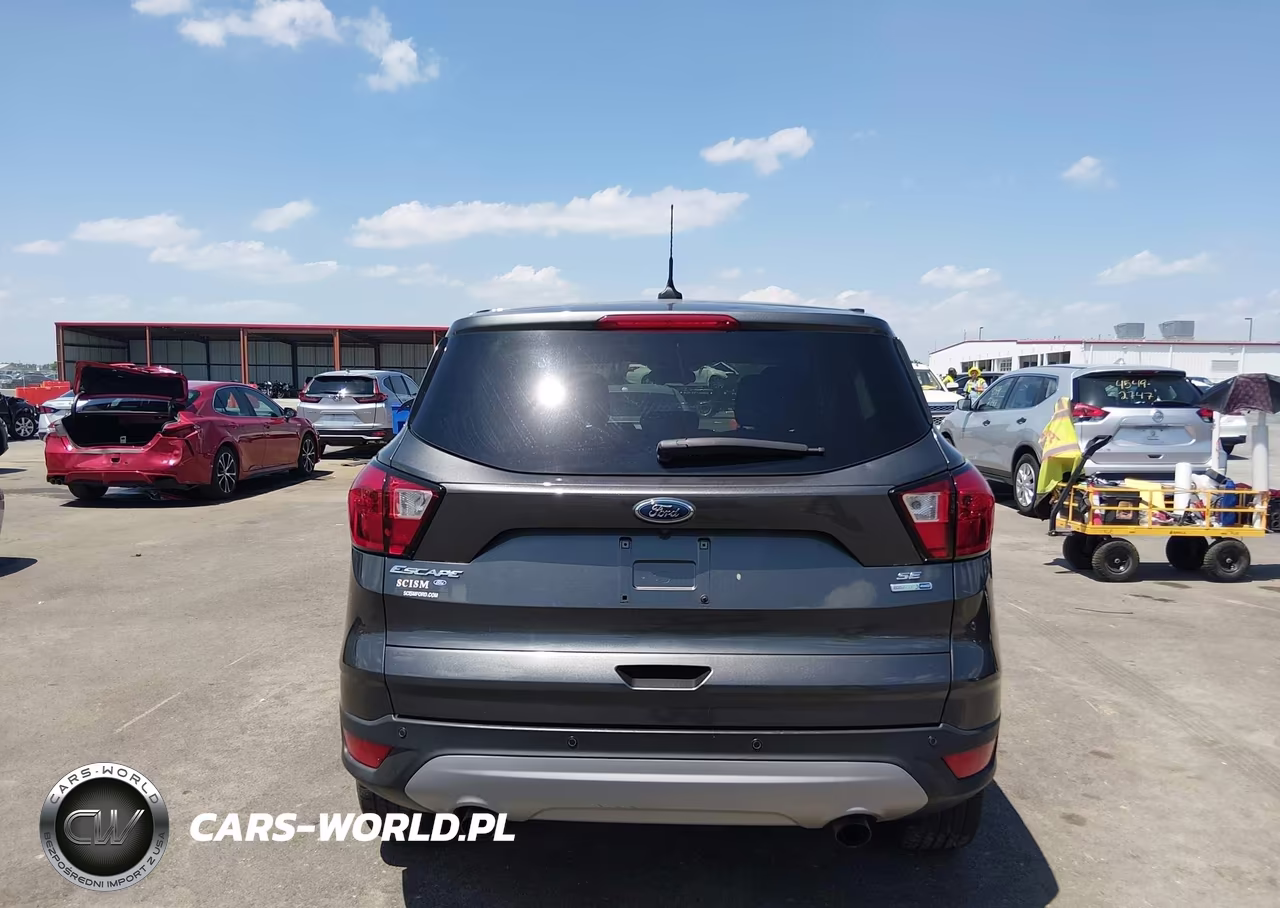 2019 Ford Escape Se VIN:1FMCU9GD6KUA96755 - 16