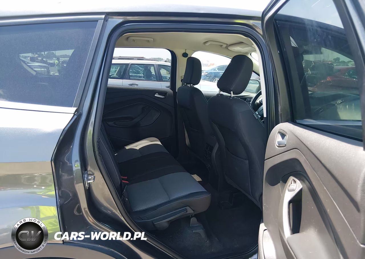 2019 Ford Escape Se VIN:1FMCU9GD6KUA96755 - 8