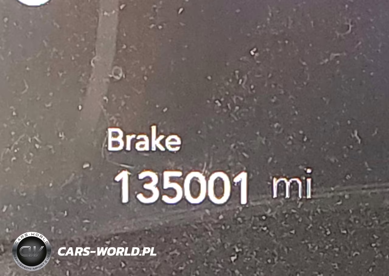 2018 Chrysler Pacifica Hybrid Limited VIN:2C4RC1N72JR105513 - 15