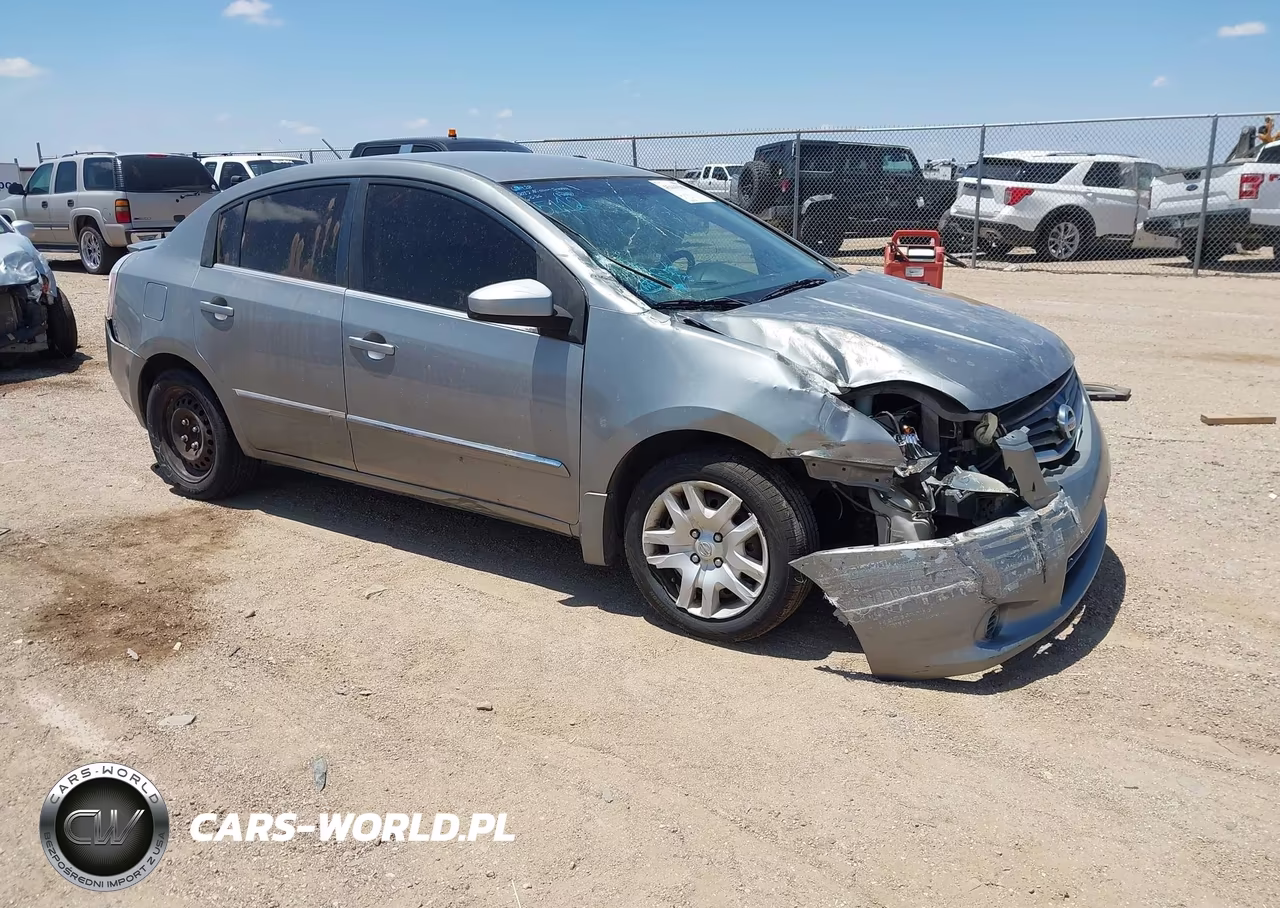 2012 Nissan Sentra 2.0 S – zdjęcie 1 z 11