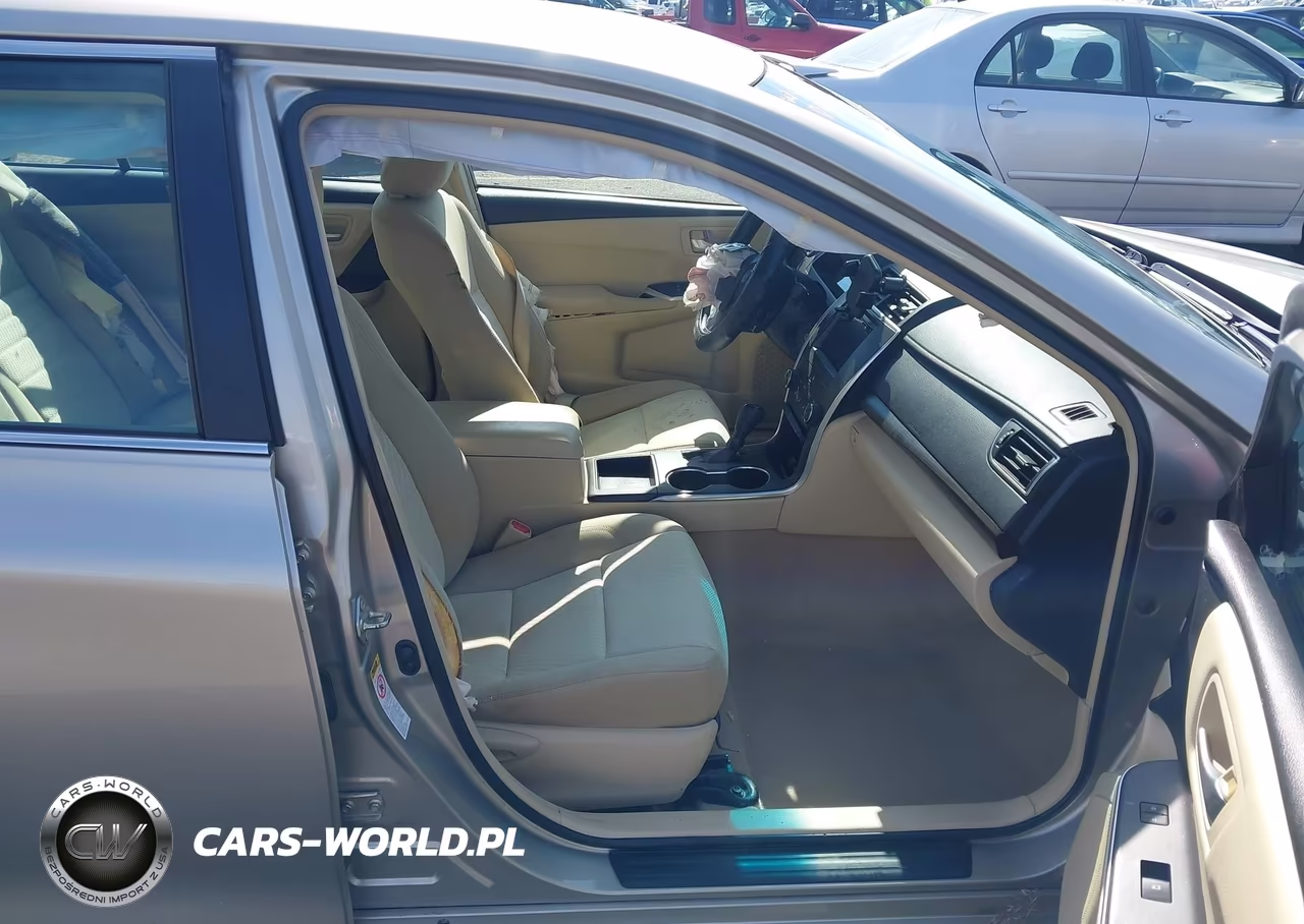 2015 Toyota Camry Le VIN:4T4BF1FK3FR474288 - 5