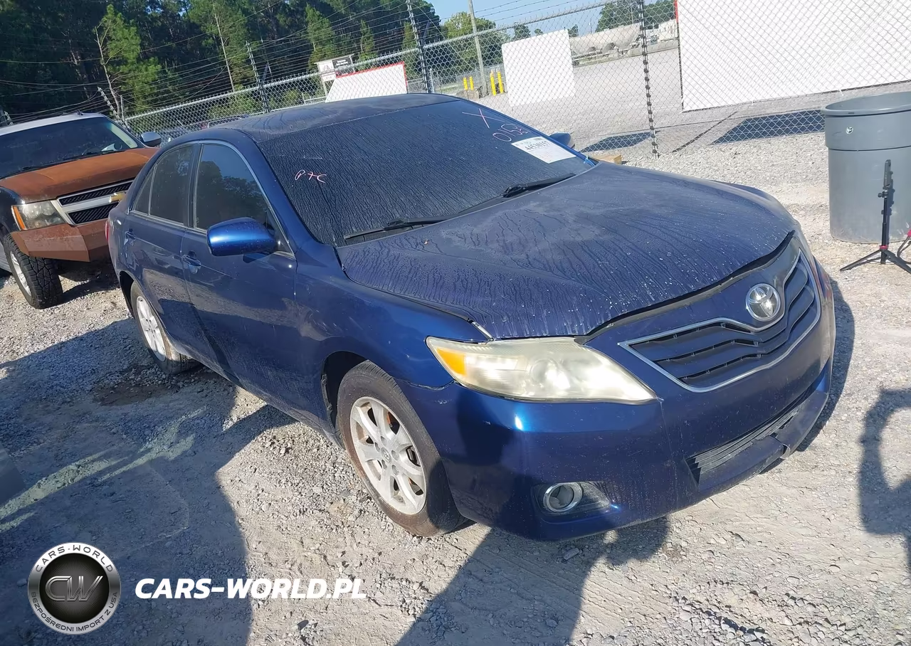 2011 Toyota Camry Le – zdjęcie 1 z 11