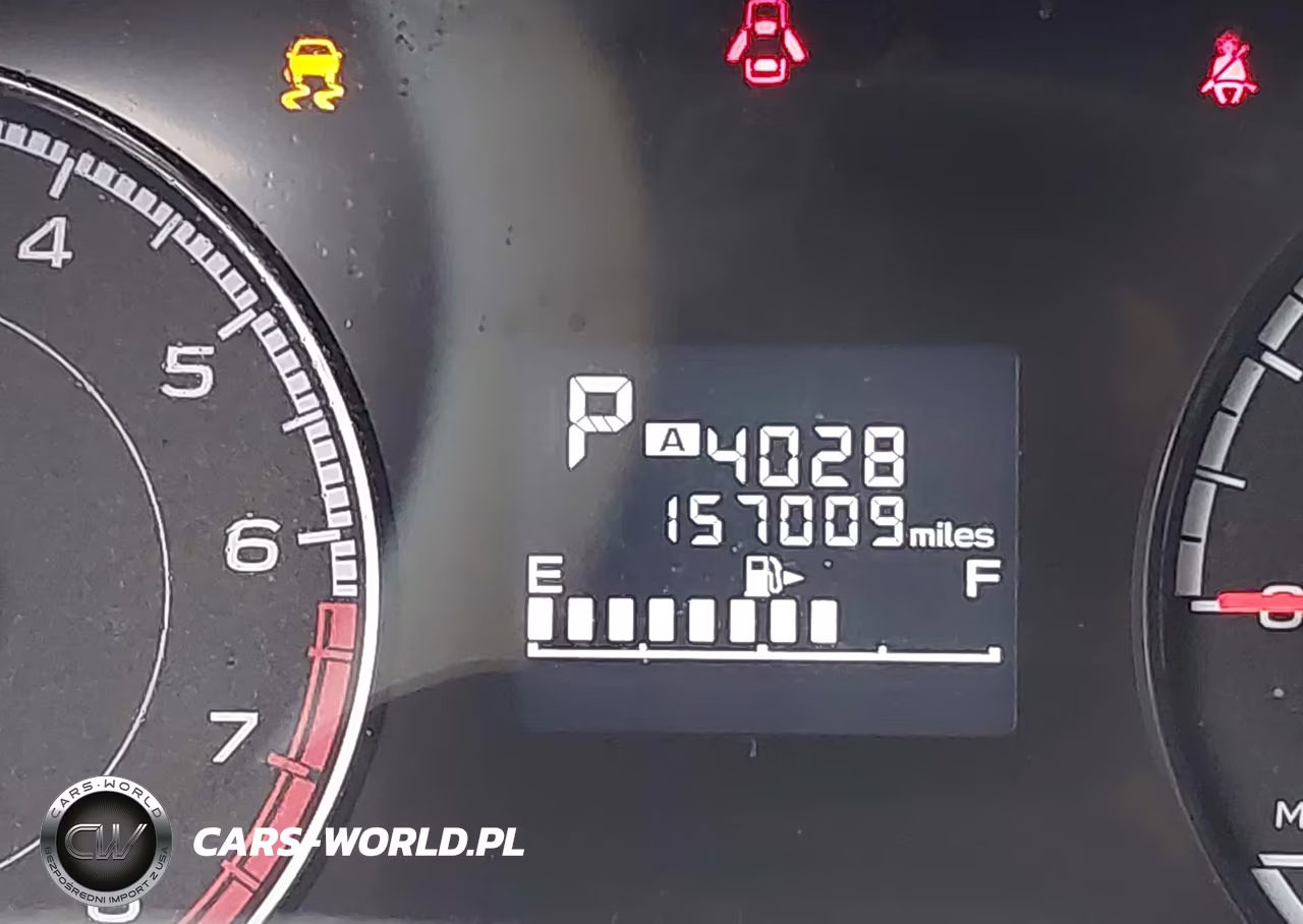 2018 Subaru Crosstrek 2.0I Premium VIN:JF2GTABC2J8341486 - 16