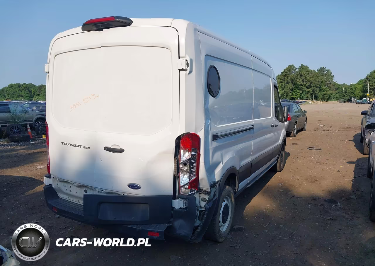 2023 Ford Transit-250 VIN:1FTBR1C82PKA49706 - 4