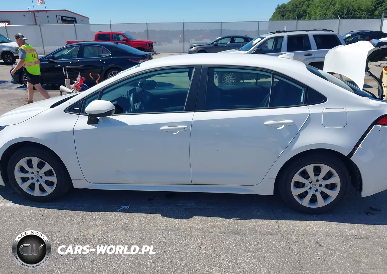 2021 Toyota Corolla Le VIN:5YFEPMAE3MP159755 - 14