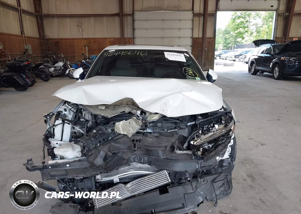 2022 Honda Civic Touring VIN:2HGFE1F92NH322506 - 13