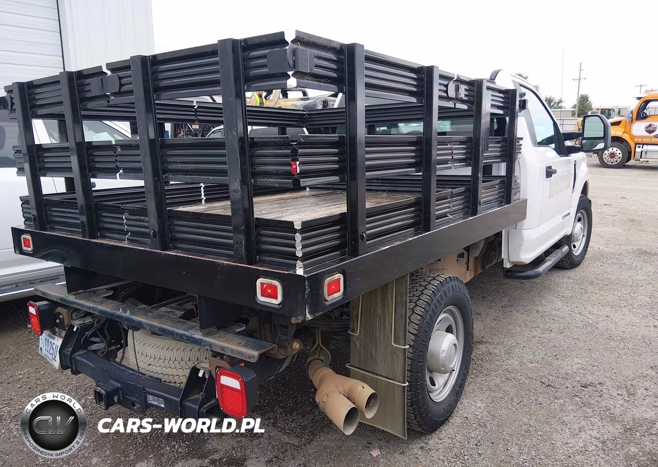 2017 Ford F-350 Xl-Xlt VIN:1FDRF3AT2HED72725 - 4