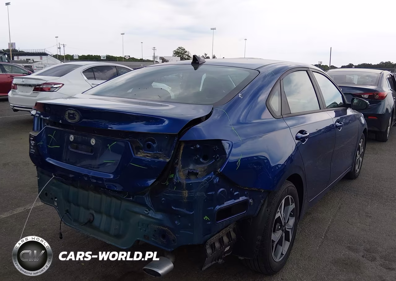 2021 Kia Forte Lxs VIN:3KPF24AD8ME284276 - 4