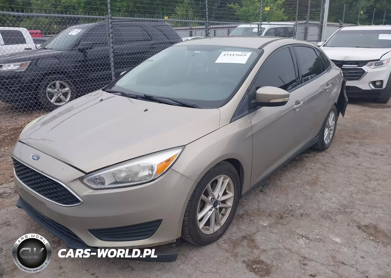 2016 Ford Focus Se VIN:1FADP3F29GL352869 - 2