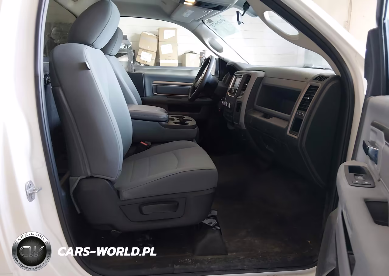 2018 Ram 1500 Tradesman 4X2 8' Box VIN:3C6JR6DG2JG318131 - 5