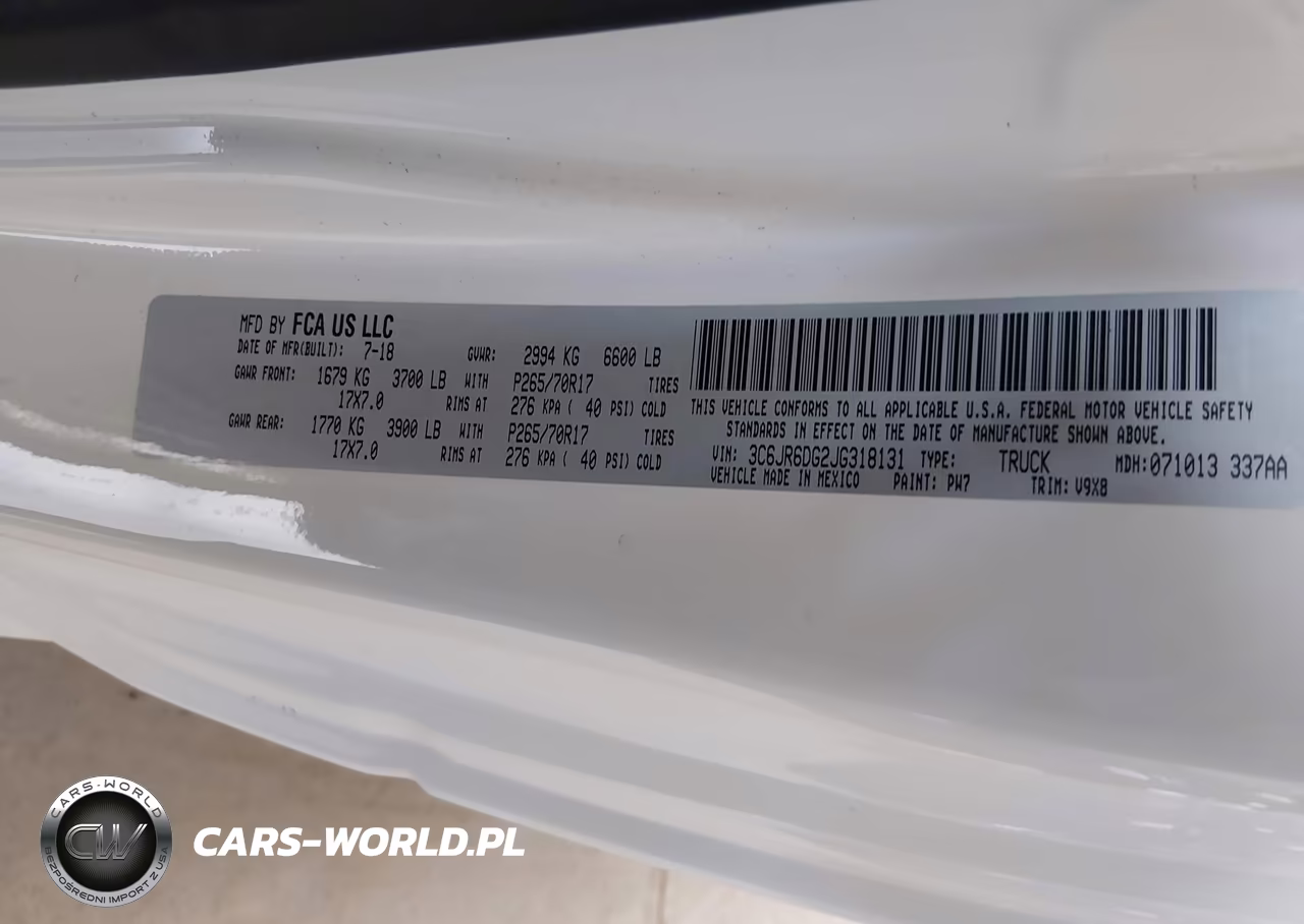 2018 Ram 1500 Tradesman 4X2 8' Box VIN:3C6JR6DG2JG318131 - 9