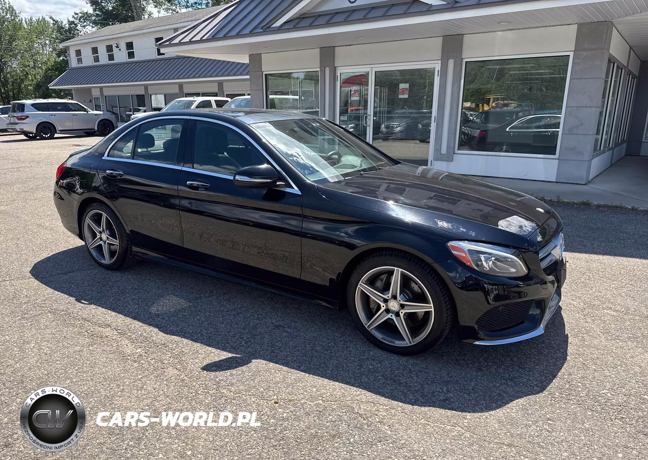 2015 Mercedes-Benz C 300 4Matic – zdjęcie 1 z 10