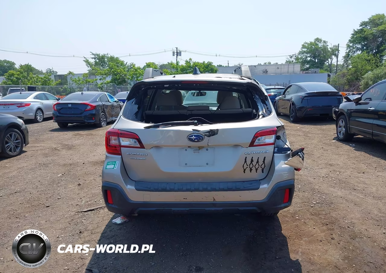 2019 Subaru Outback 2.5I Premium VIN:4S4BSAFC8K3384133 - 16