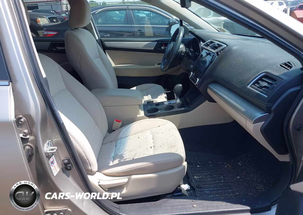 2019 Subaru Outback 2.5I Premium VIN:4S4BSAFC8K3384133 - 5