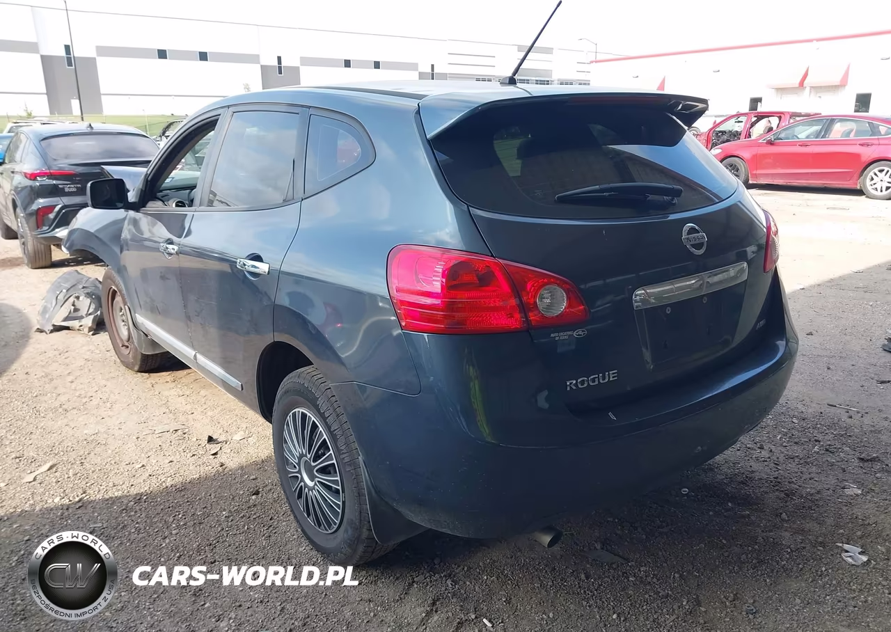 2013 Nissan Rogue S VIN:JN8AS5MV7DW648931 - 3