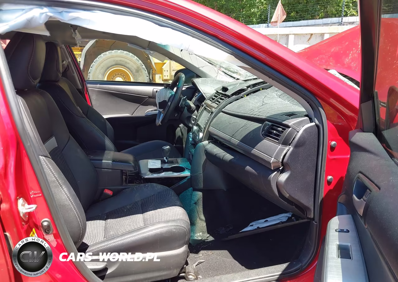 2014 Toyota Camry Se Sport VIN:4T1BF1FK9EU804735 - 5