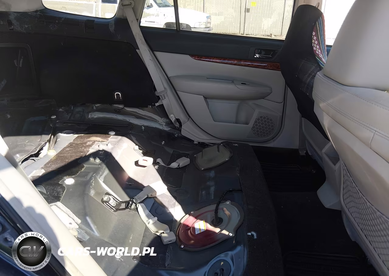 2012 Subaru Outback 2.5I Limited VIN:4S4BRCKC2C3259806 - 8