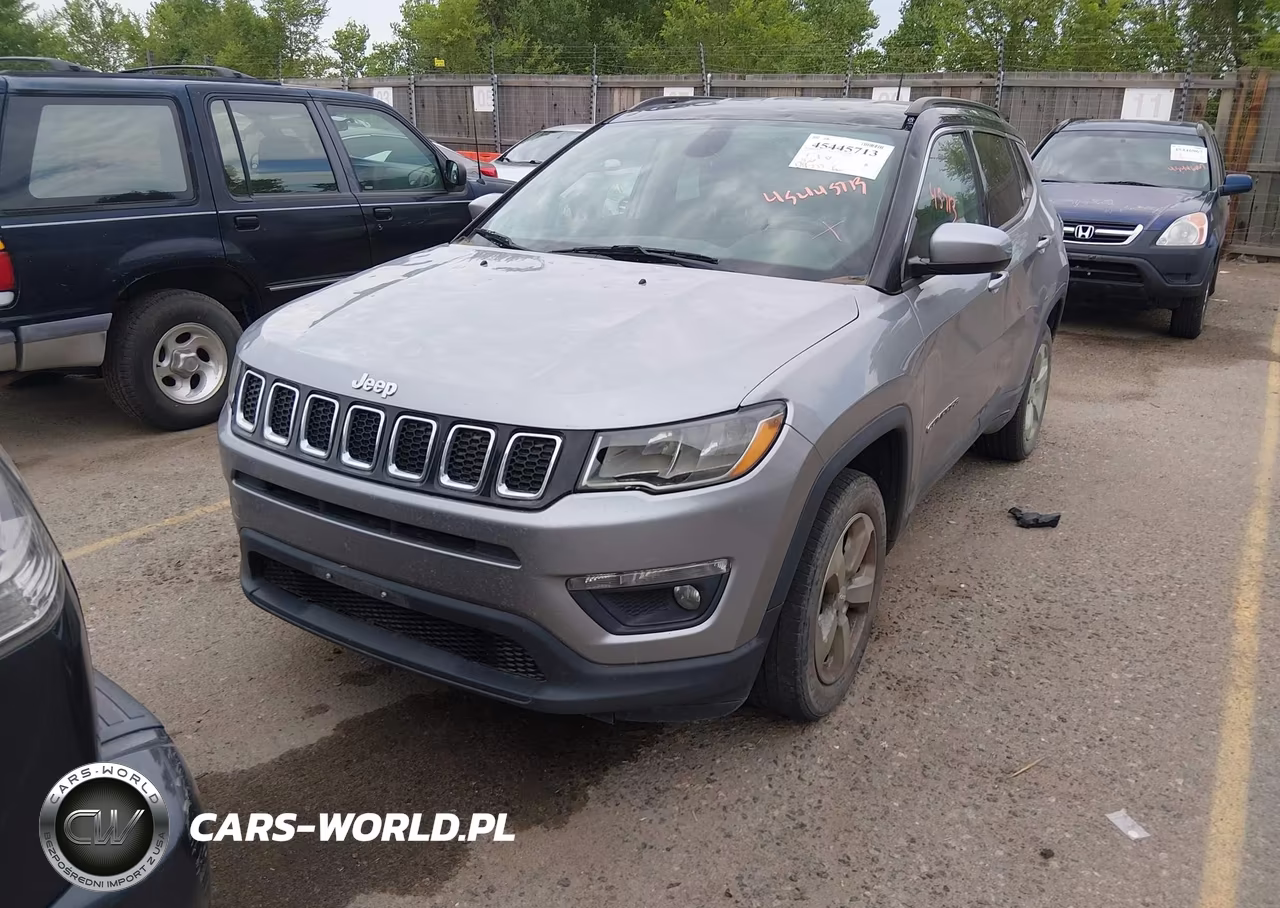 2018 Jeep Compass Latitude 4X4 VIN:3C4NJDBB2JT142279 - 12