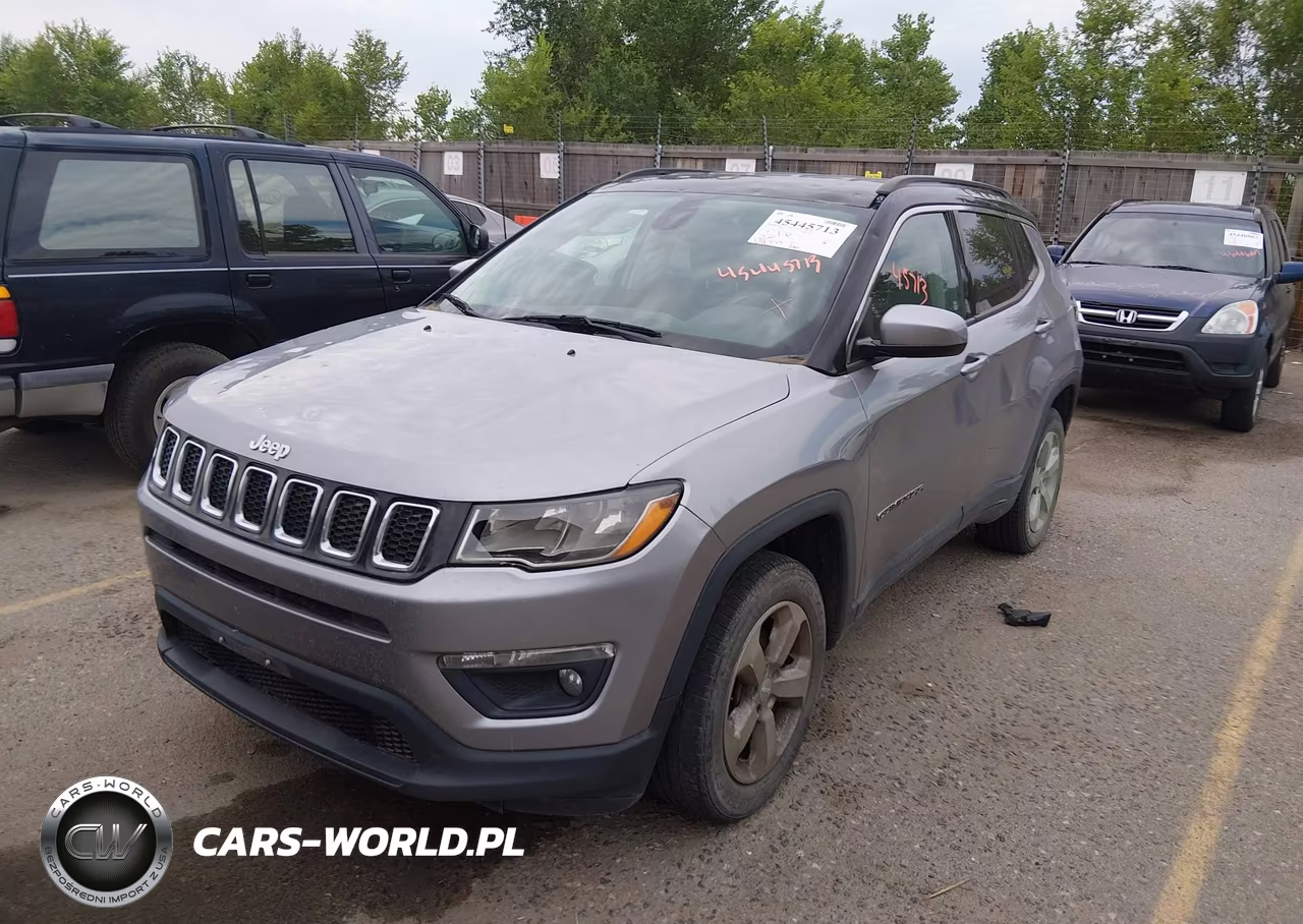 2018 Jeep Compass Latitude 4X4 VIN:3C4NJDBB2JT142279 - 2