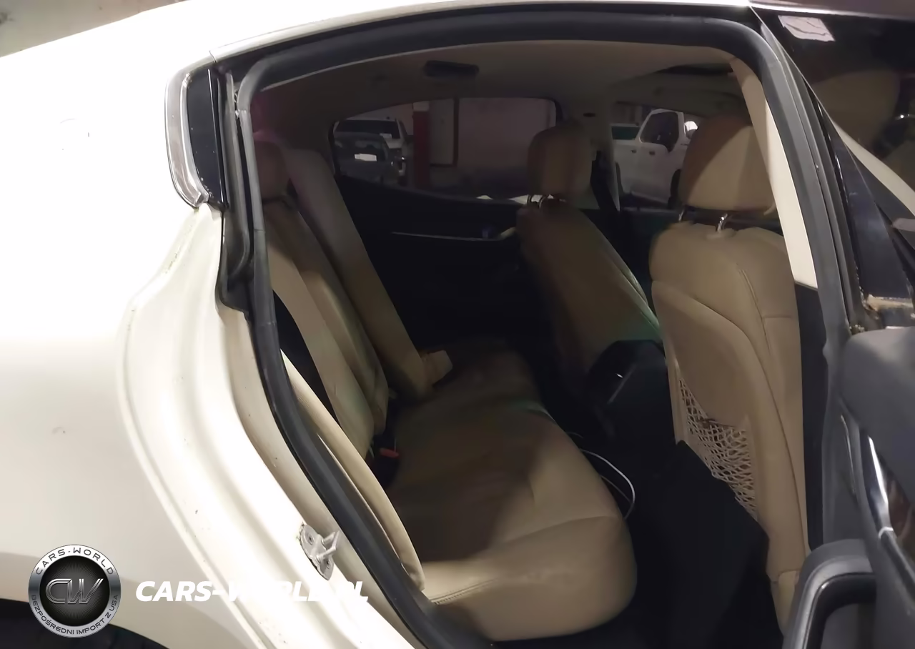 2014 Maserati Ghibli VIN:ZAM57XSA5E1090095 - 8