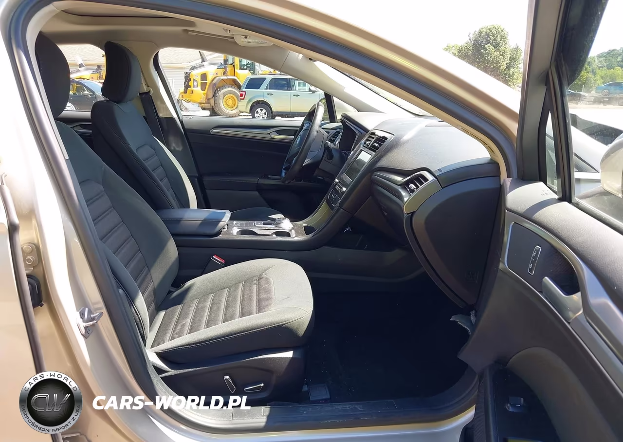 2017 Ford Fusion Se VIN:3FA6P0H78HR194060 - 5