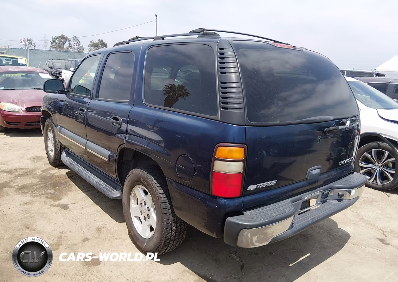 2004 Chevrolet Tahoe Ls VIN:1GNEC13T54R139011 - 3