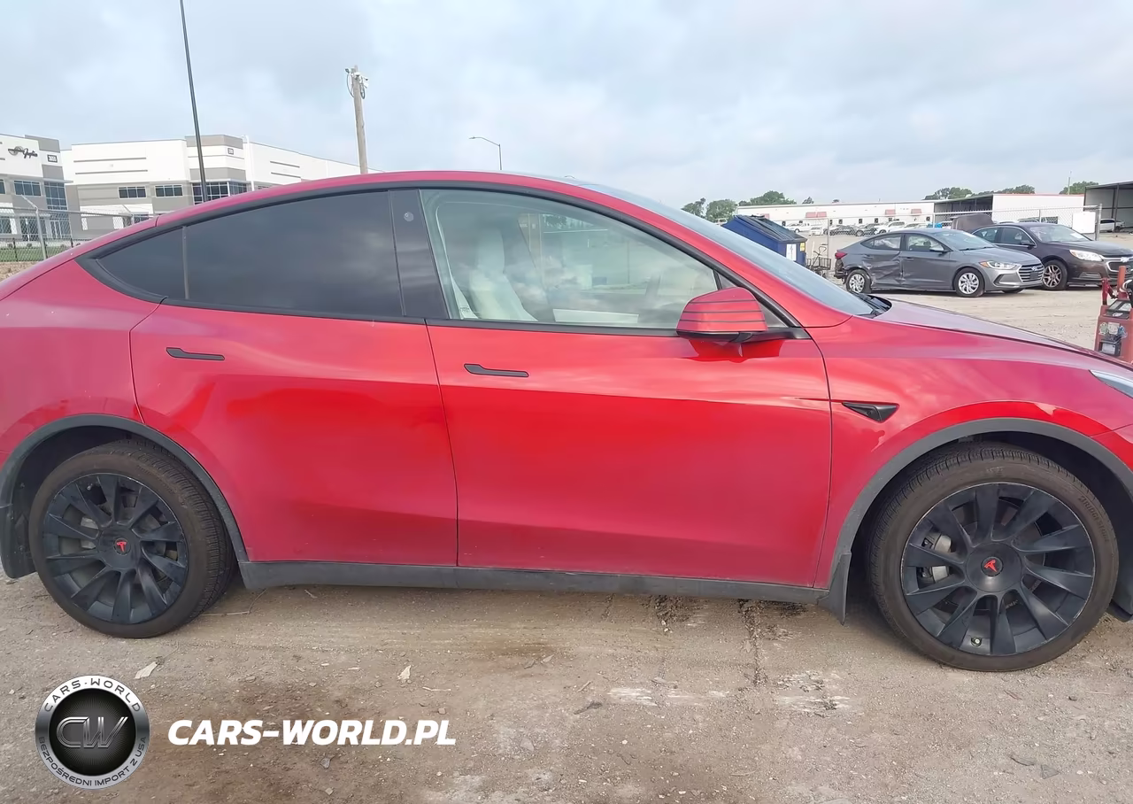 2021 Tesla Model Y Long Range Dual Motor All-Wheel Drive VIN:5YJYGDEE0MF183630 - 13