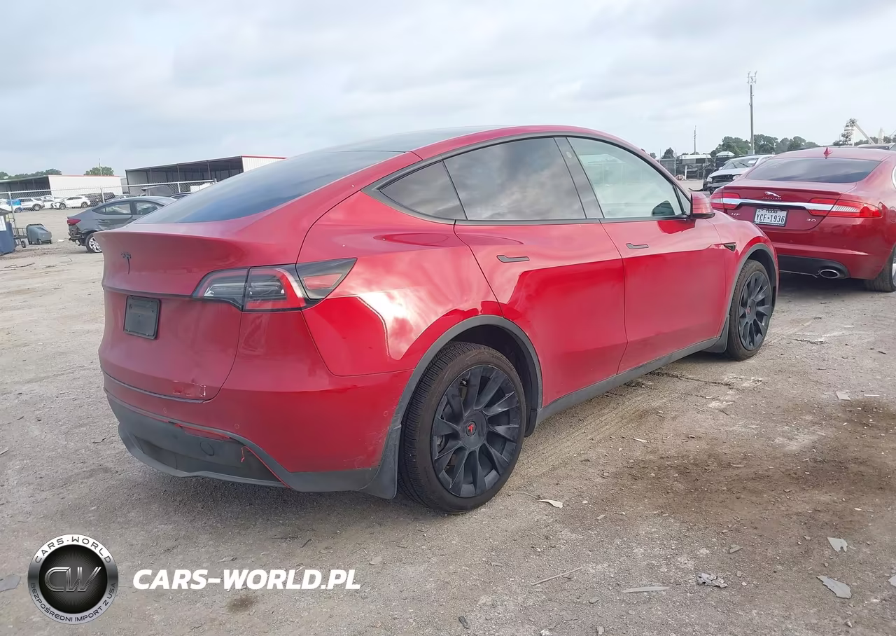 2021 Tesla Model Y Long Range Dual Motor All-Wheel Drive VIN:5YJYGDEE0MF183630 - 4