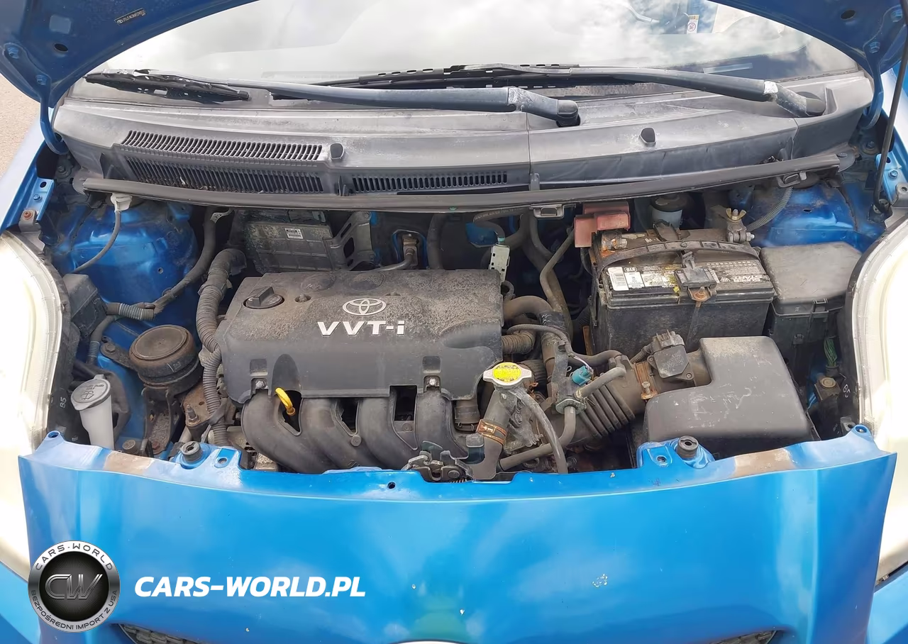 2010 Toyota Yaris VIN:JTDJT4K38A5290521 - 10
