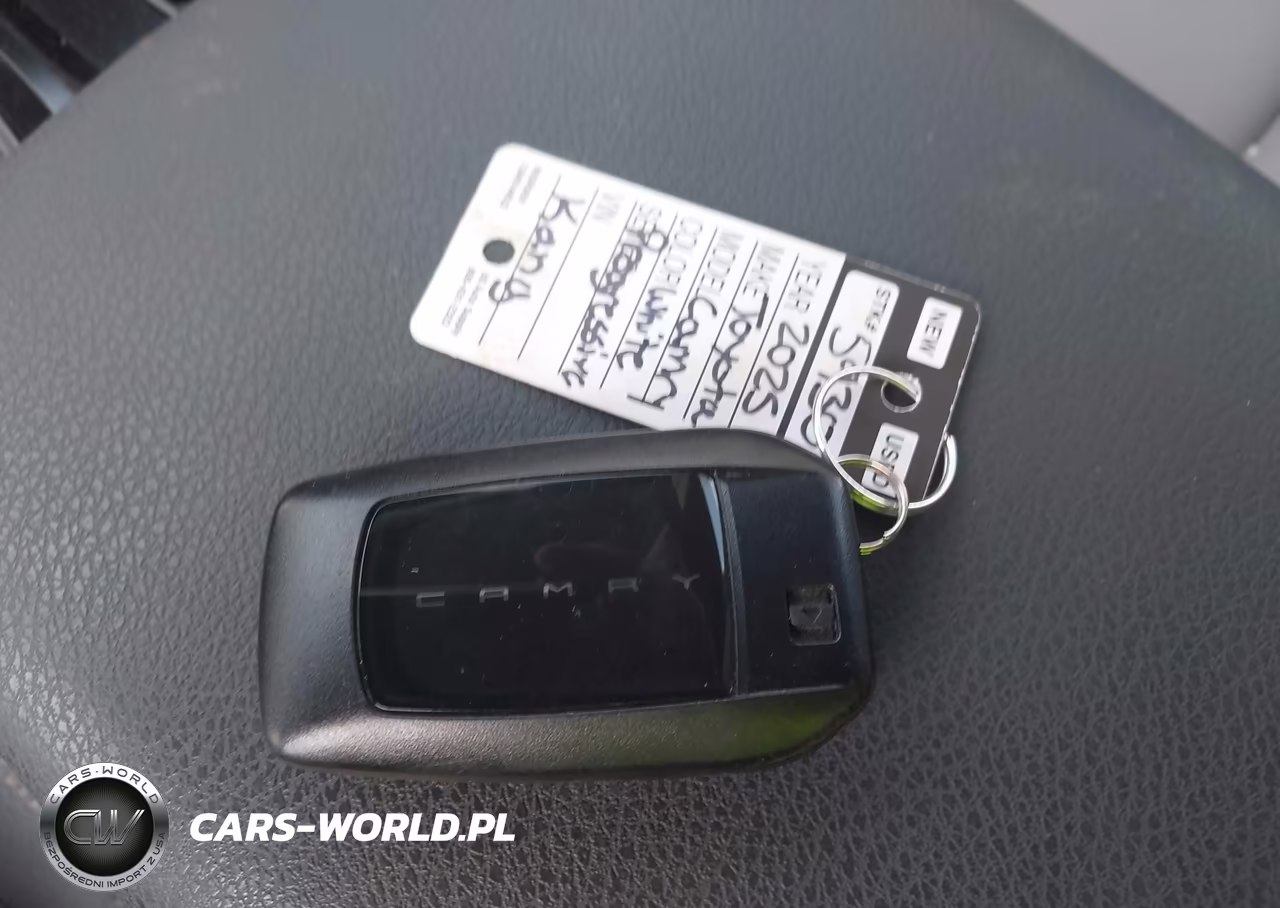 2025 Toyota Camry Se VIN:4T1DAACK4SU140058 - 11