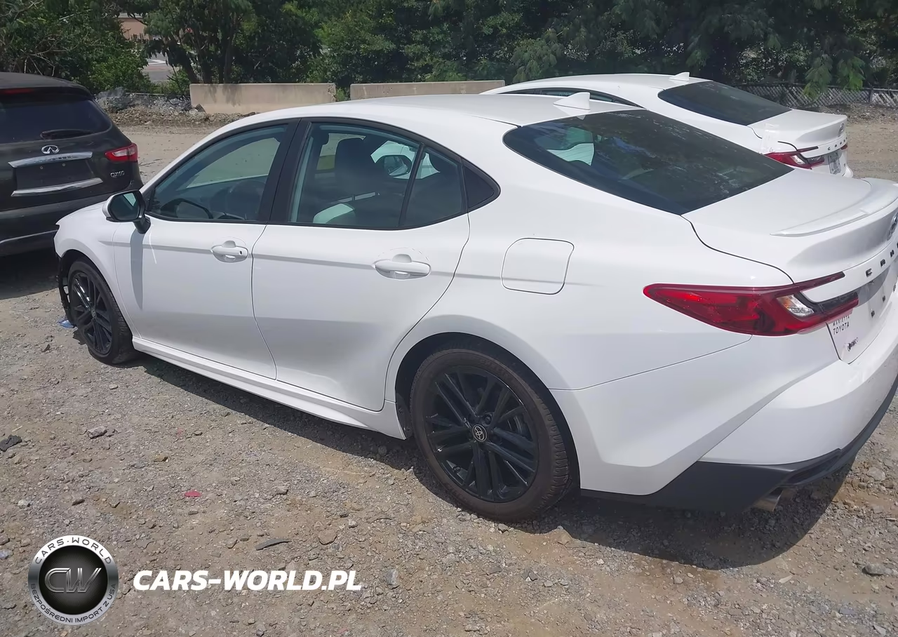 2025 Toyota Camry Se VIN:4T1DAACK4SU140058 - 3
