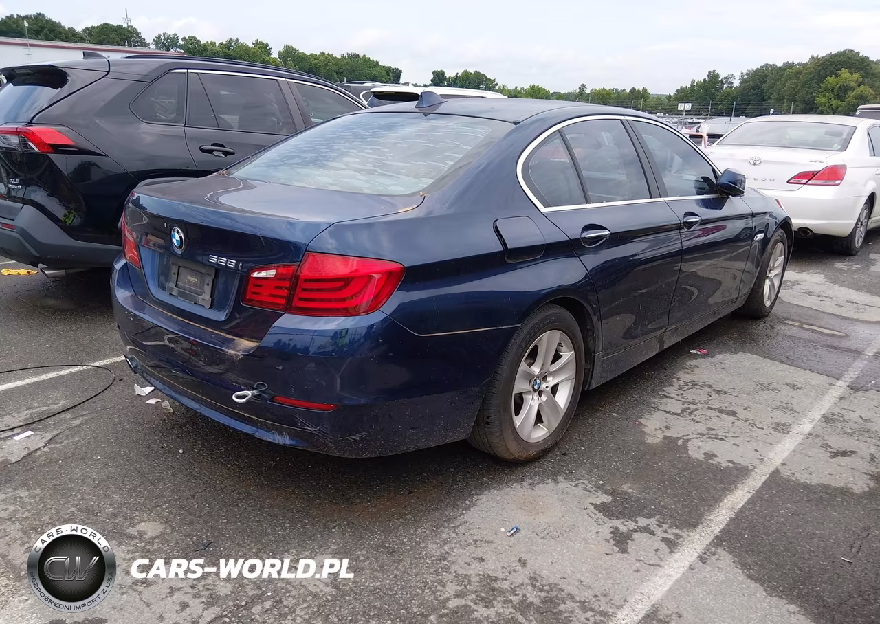 2012 BMW 528I VIN:WBAXG5C56CDY28580 - 4