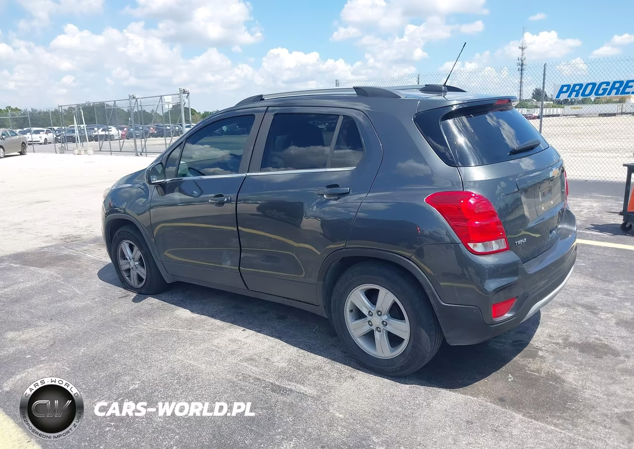 2020 Chevrolet Trax Fwd Lt VIN:3GNCJLSBXLL226457 - 3