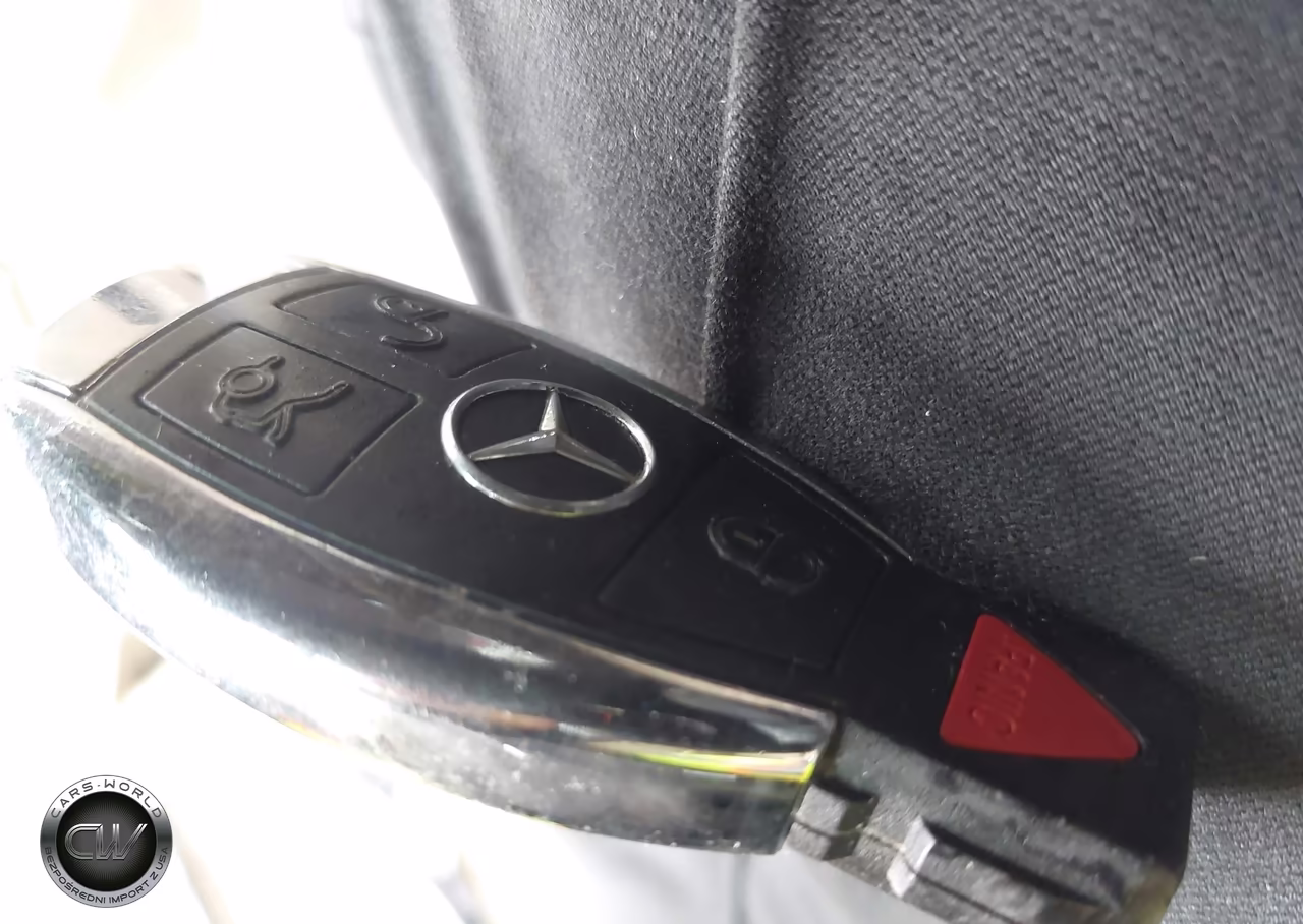 2014 Mercedes-Benz E 350 VIN:WDDHF5KB7EA964177 - 11