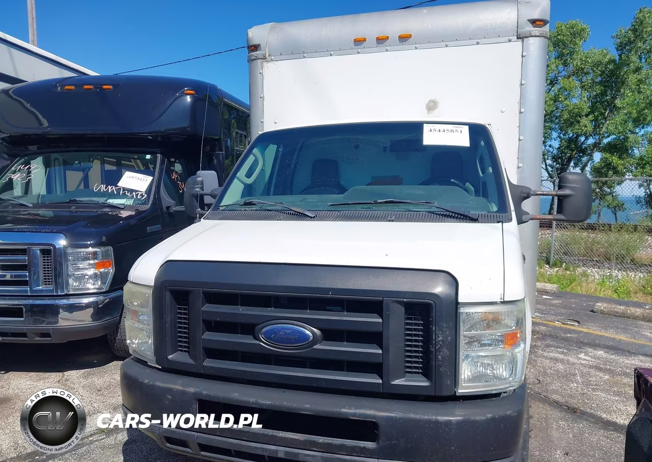 2011 Ford Econoline Commercial Cutaway VIN:1FDWE3FL9BDA95678 - 12