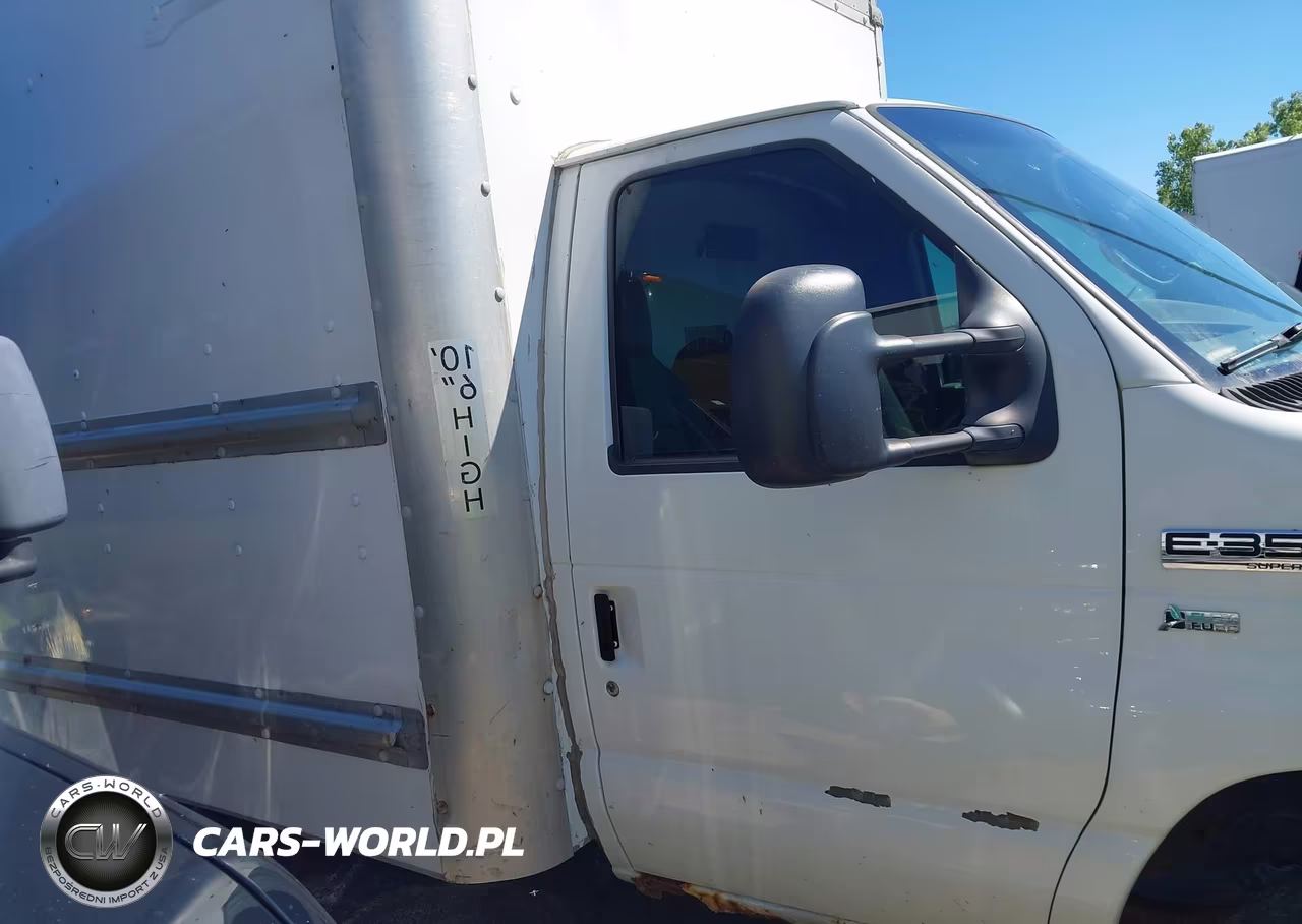 2011 Ford Econoline Commercial Cutaway VIN:1FDWE3FL9BDA95678 - 13
