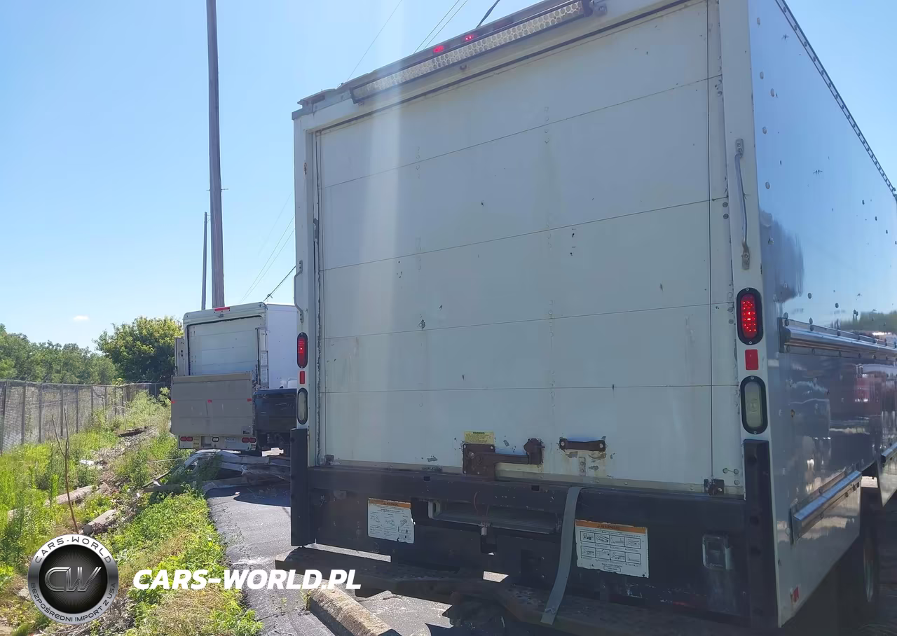 2011 Ford Econoline Commercial Cutaway VIN:1FDWE3FL9BDA95678 - 15