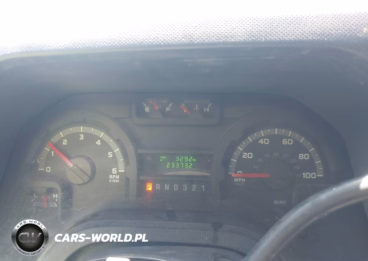 2011 Ford Econoline Commercial Cutaway VIN:1FDWE3FL9BDA95678 - 5