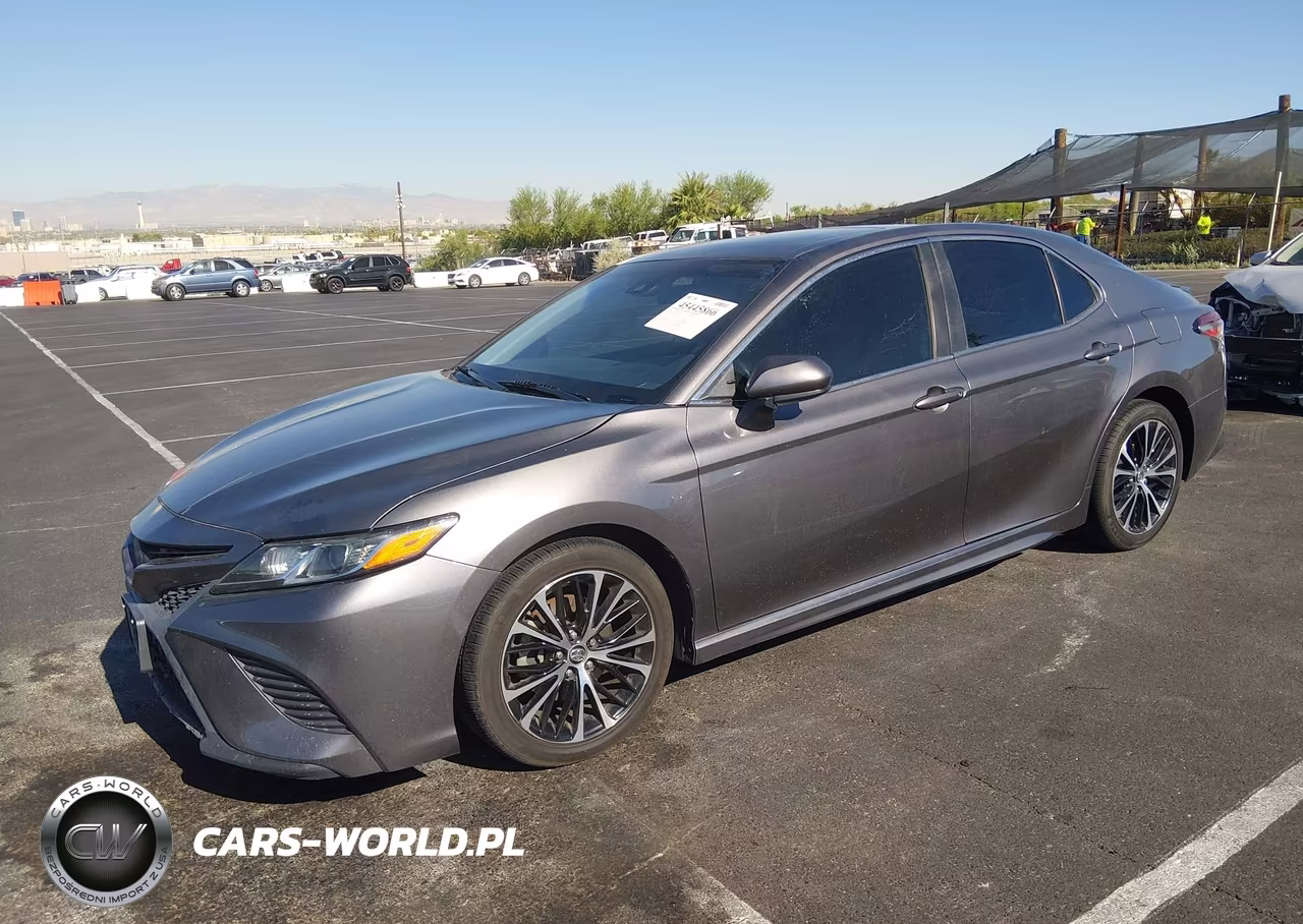 2018 Toyota Camry Se VIN:4T1B11HK5JU501084 - 2