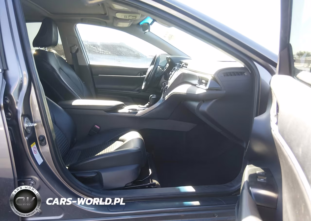 2018 Toyota Camry Se VIN:4T1B11HK5JU501084 - 5