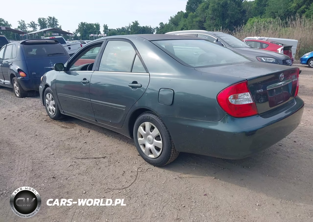 2003 Toyota Camry Le VIN:4T1BE32K93U735028 - 3