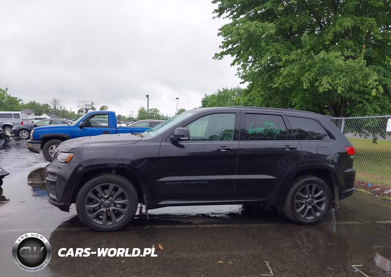 2019 Jeep Grand Cherokee High Altitude 4X4 VIN:1C4RJFCTXKC570120 - 14