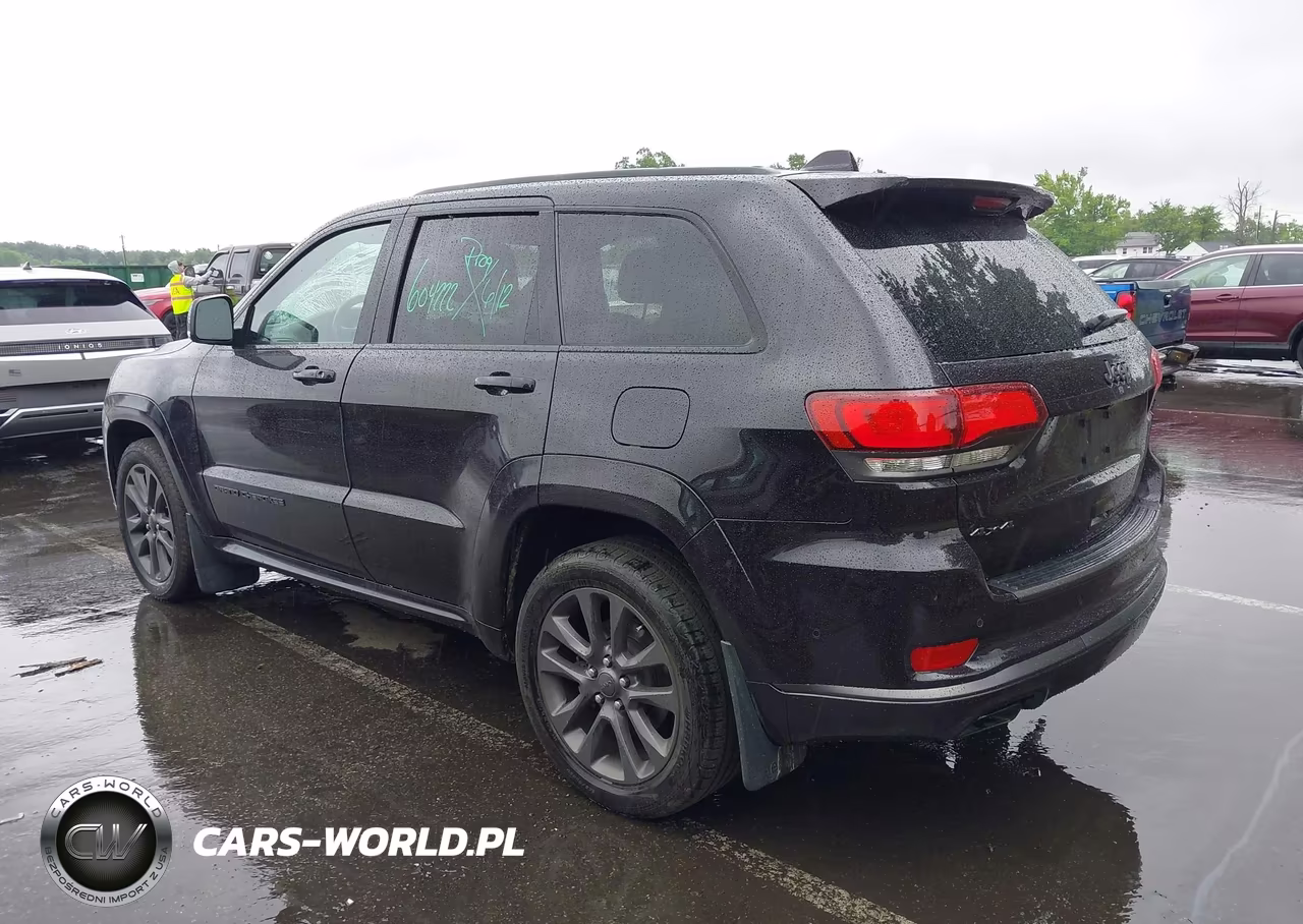 2019 Jeep Grand Cherokee High Altitude 4X4 VIN:1C4RJFCTXKC570120 - 3