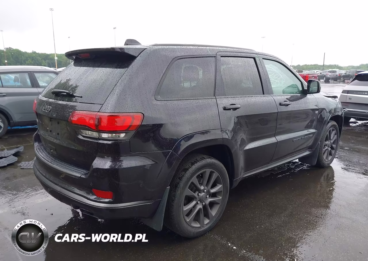 2019 Jeep Grand Cherokee High Altitude 4X4 VIN:1C4RJFCTXKC570120 - 4