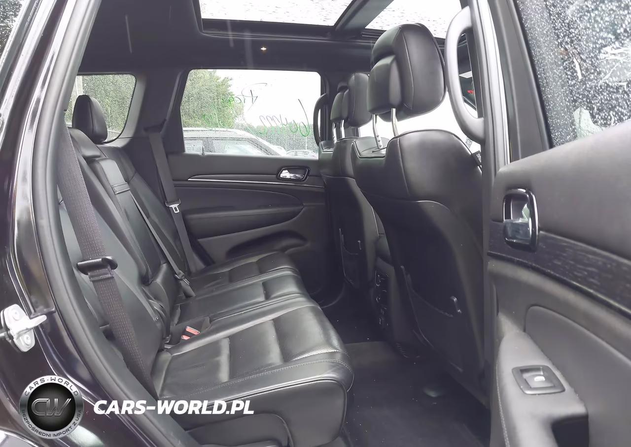 2019 Jeep Grand Cherokee High Altitude 4X4 VIN:1C4RJFCTXKC570120 - 8